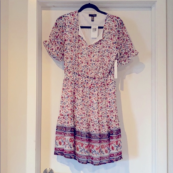 Aqua Dresses & Skirts - Floral Print AQUA Dress - NWT